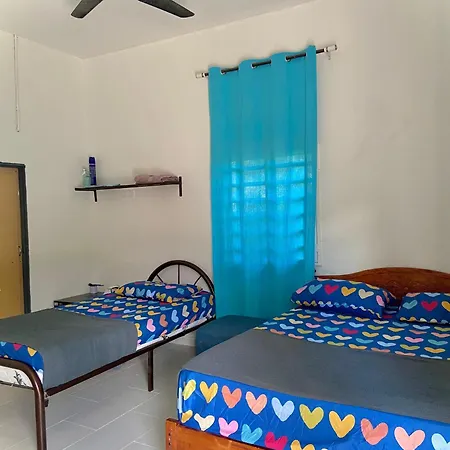 Roomstay Batu Buruk Kuala Terengganu Exterior photo